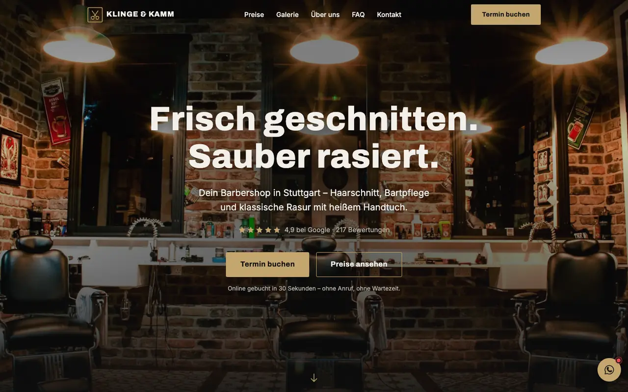 Konzeptprojekt Klinge & Kamm: dunkle Barbershop-Website mit Ledersesseln und der Zeile „Frisch geschnitten. Sauber rasiert.“
